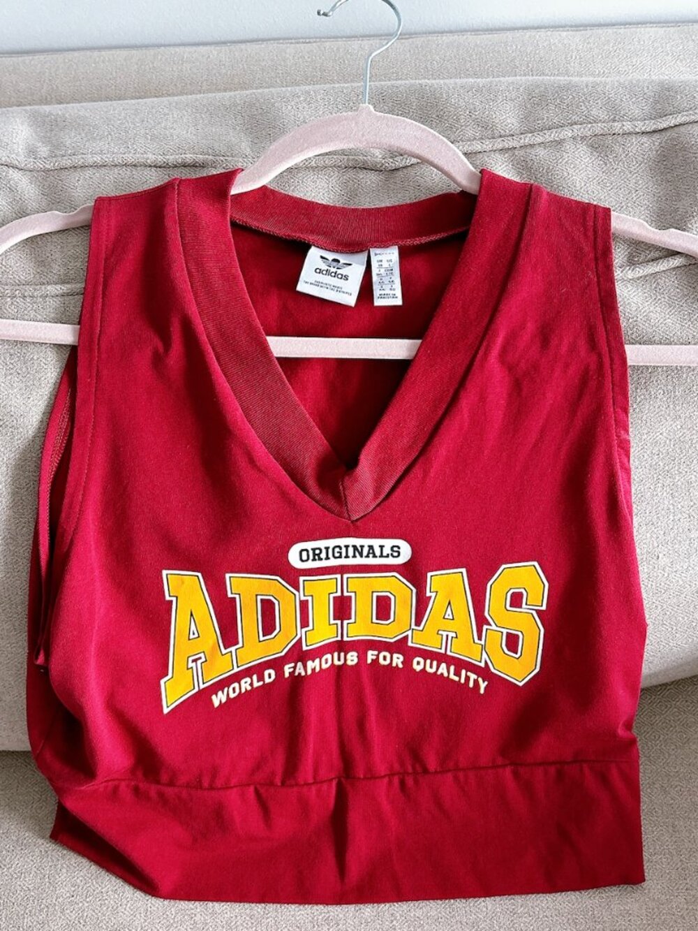 CUTE ADIDAS TOP, SIZE L